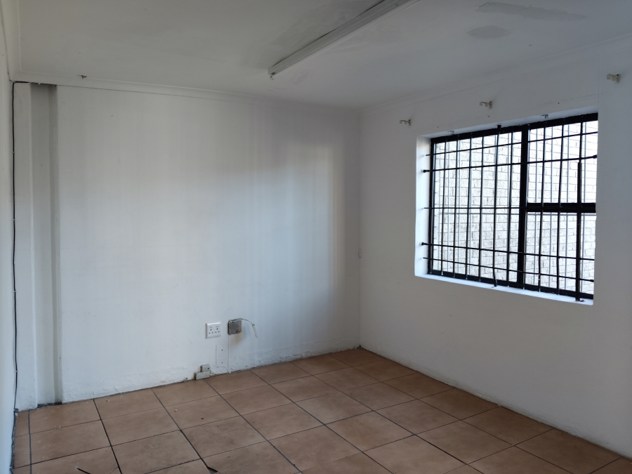 Commercial Property for Sale in Okavango Park Western Cape